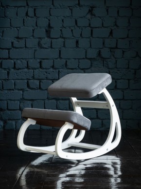 Балансирующий коленный стул Конёк Горбунёк (Белый) в Карталах - kartaly.ok-mebel.com | фото 2