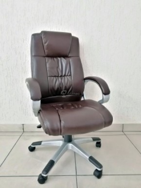 Кресло Barneo K-6 для руководителя (коричневая экокожа) в Карталах - kartaly.ok-mebel.com | фото 1