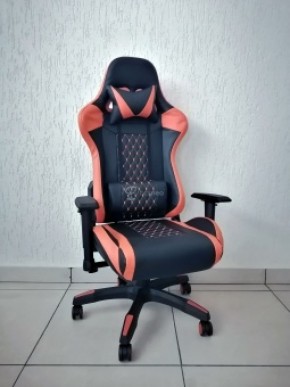 Кресло геймерское Barneo K-53 (черная экокожа оранжевые вставки) в Карталах - kartaly.ok-mebel.com | фото