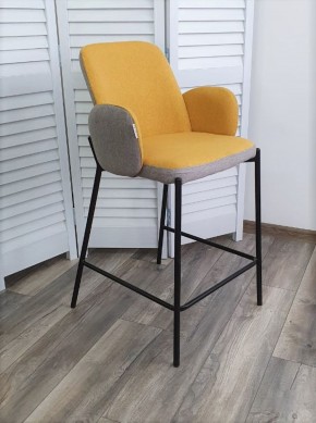 Полубарный стул NYX (H=65cm) VF106 желтый / VF120 серый М-City в Карталах - kartaly.ok-mebel.com | фото 1