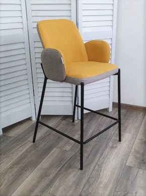 Полубарный стул NYX (H=65cm) VF106 желтый / VF120 серый М-City в Карталах - kartaly.ok-mebel.com | фото 3